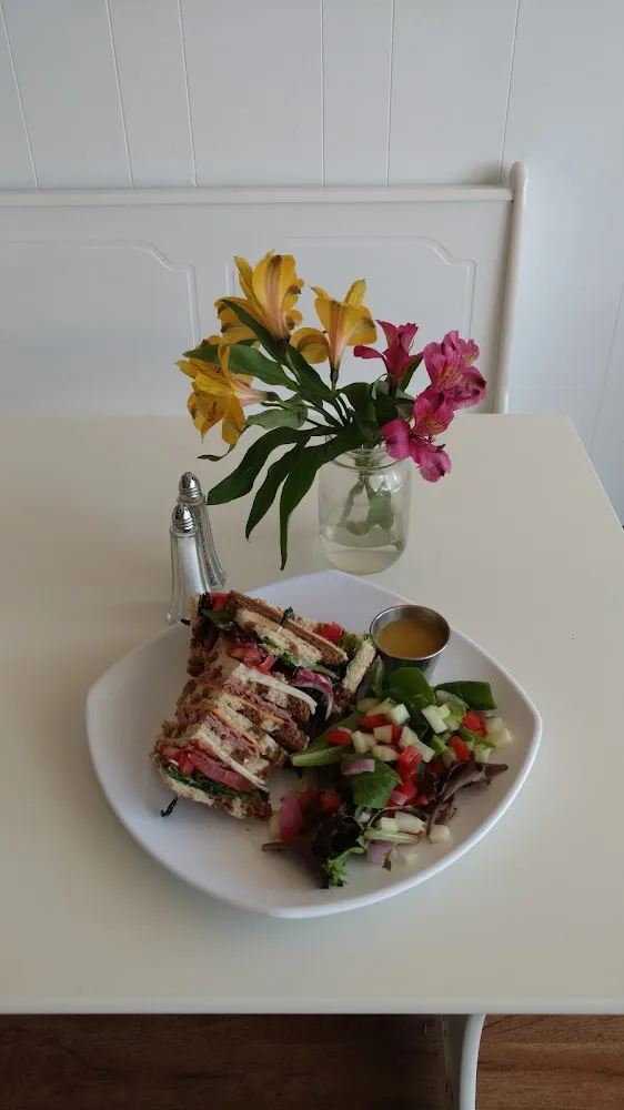 Three Layer Club Sandwich